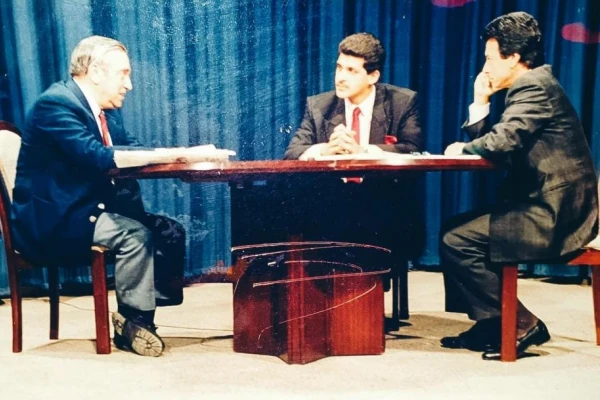 Massa-Milei: el riesgo de la victimización y el recuerdo del debate Bussi-Ortega