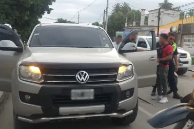 Yerba Buena: tras un operativo policial se recuperó una camioneta denunciada