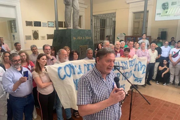 En los ´80 fueron dirigentes estudiantiles y volvieron a reunirse en defensa de la democracia