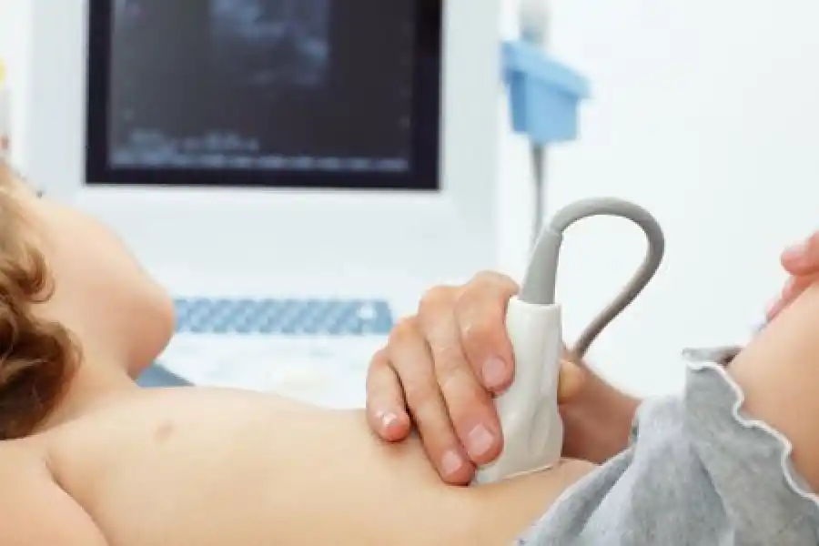 ¿Por qué aumenta la incidencia del hígado graso en niños?