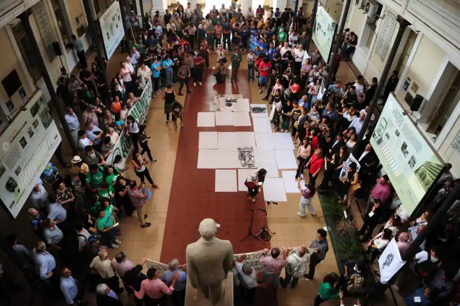 En los ´80 fueron dirigentes estudiantiles y volvieron a reunirse en defensa de la democracia