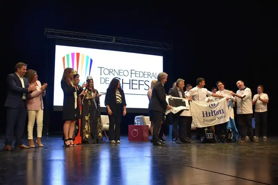 RETRATO EMOTIVO. Ilustración hecha por Miguel Nieto “Russo”.