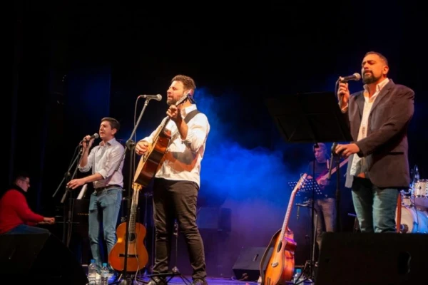 Voces que reivindican el folclore y lo acústico