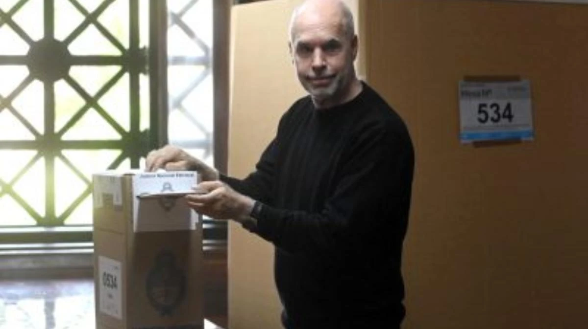 Horacio Rodríguez Larreta votó y desmintió que vaya a ser Ministro de Economía si gana Massa