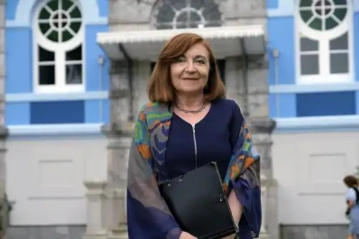 Crímenes, errores y reparaciones