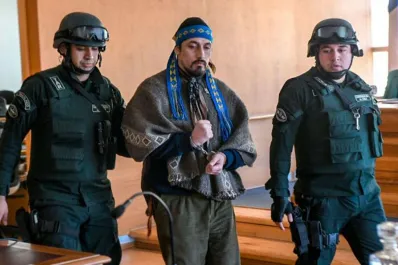 Jones Huala inició una huelga de hambre seca en la cárcel para no ser extraditado a Chile