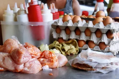 Salmonella: cómo tenés que cocinar los alimentos en tu casa para prevenir a la enfermedad