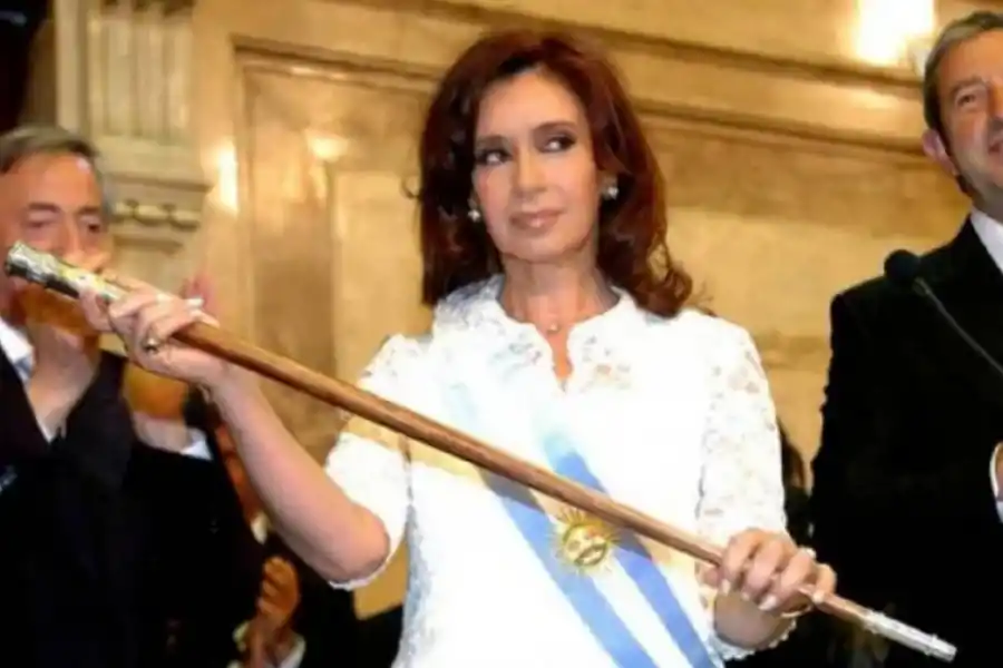 40 años, 10 elecciones, siete Presidentes y la incógnita de hoy