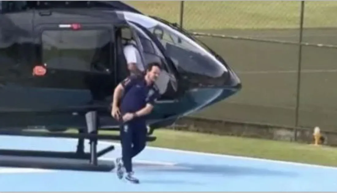 CAPTURADO. Diniz baja del helicóptero de Neymar, un Airbus H-145 con capacidad para once personas.