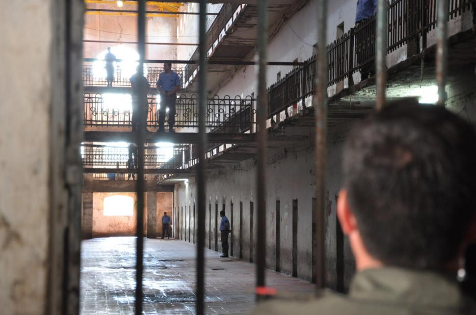 Tolerancia cero” y un modelo de cárceles privadas, algunos de los ejes de la seguridad de Milei