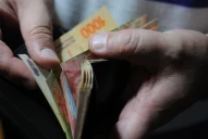 Paritarias: La Bancaria acordó un adelanto del 17% para noviembre y acumula una suba anual del 142%