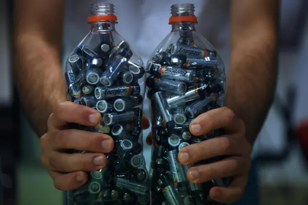 ¿Botellas plásticas por boletos de ómnibus?: concejales proponen un nuevo Ecocanje