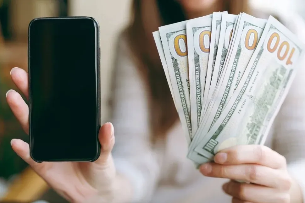 ¿Cómo comprar dólares de una billetera virtual?