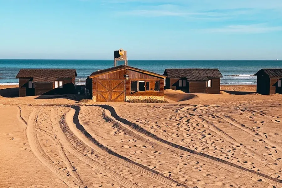 Vacaciones 2023/24: descubrí las tres playas más tranquilas y solitarias de la Costa Atlántica