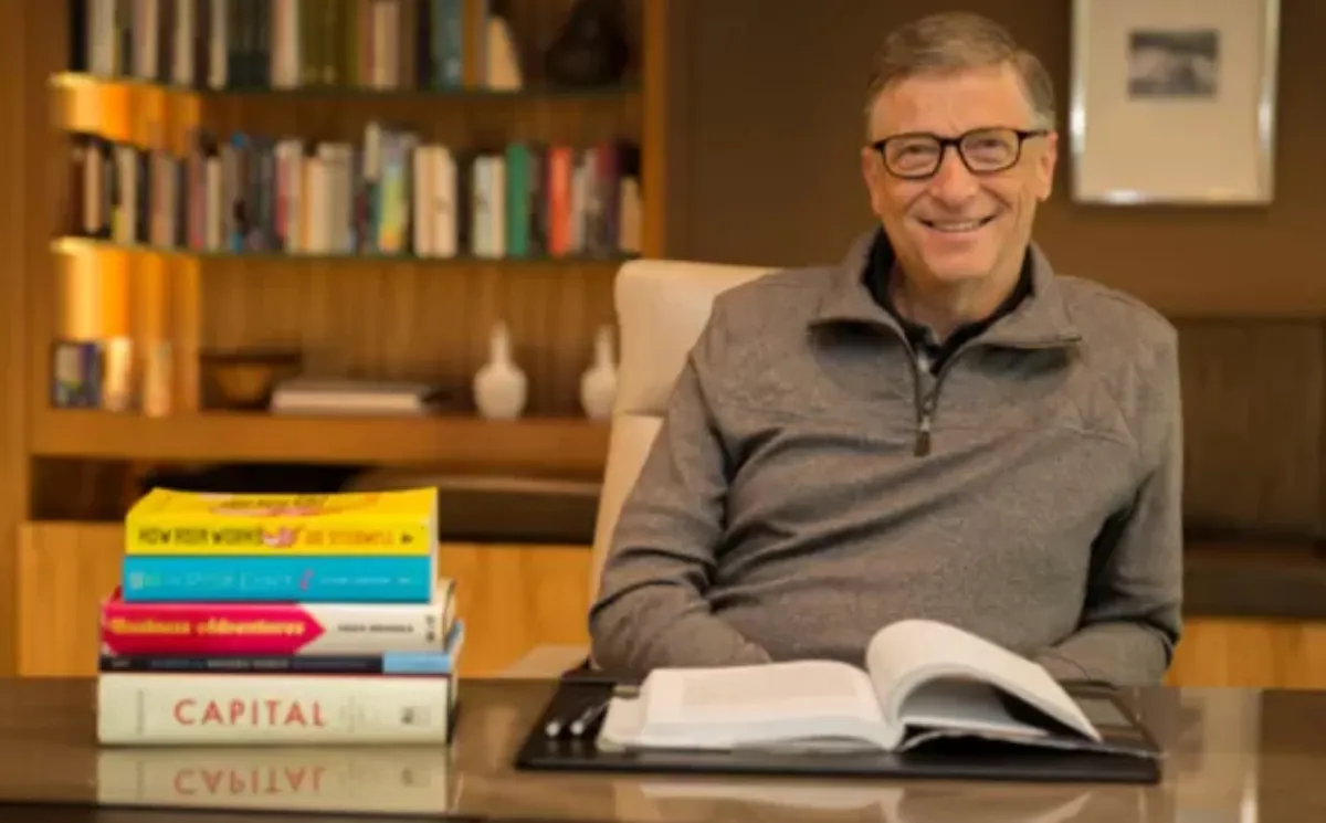 Los mejores 3 libros para leer en tu 2024, según Bill Gates 