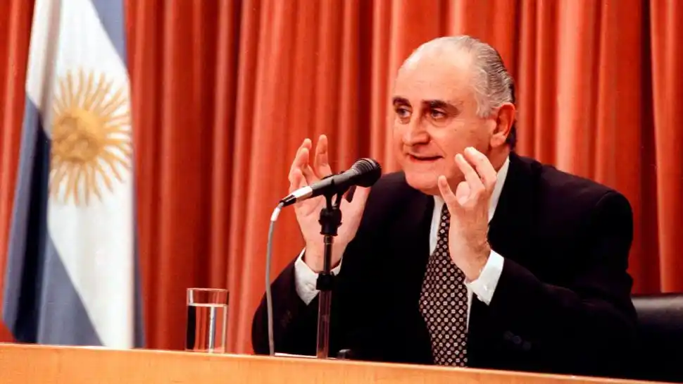 Fueron 30 ministros de Economía en 40 años: el número lo dice todo