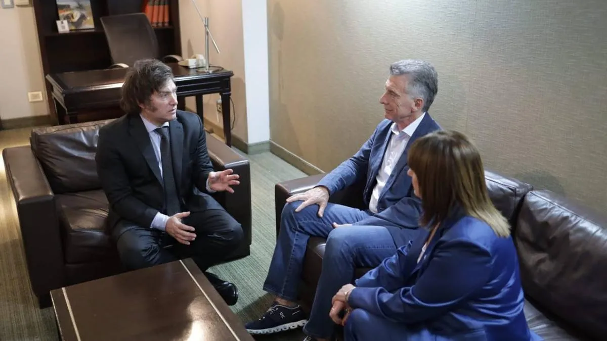 Javier Mieli, Mauricio Macri y Patricia Bullrich