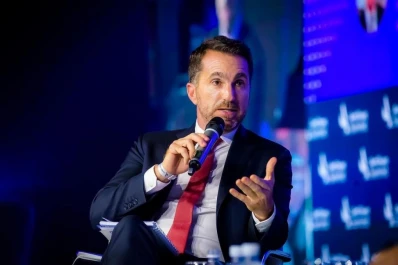 Gonzalo Aziz: “La Argentina ya no tiene más tiempo para seguir jugando a la grieta”