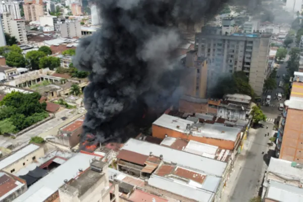 Según el jefe de Policía, los bomberos tenían todos los elementos para trabajar en el incendio