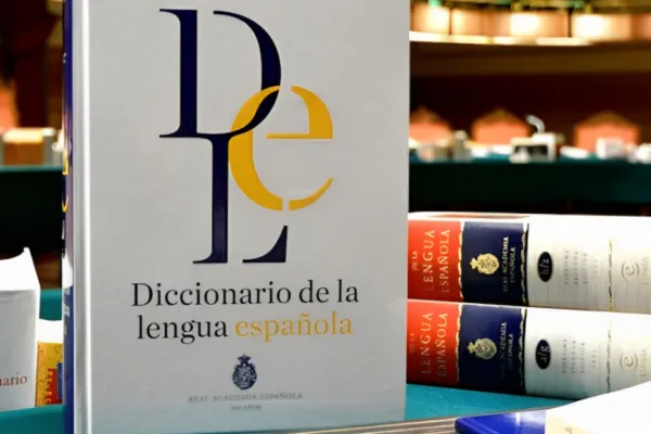 Machirulo y perreo: Qué palabras sumó la RAE a su diccionario