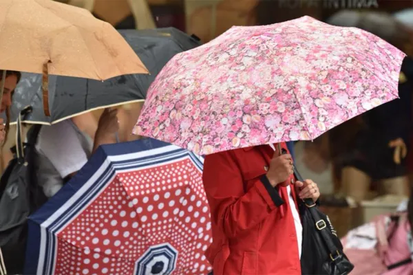 Anuncian otra jornada calurosa y con fuertes lluvias durante la tarde y la noche en Tucumán