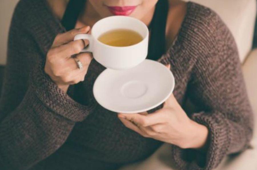 Cómo tomar té verde para bajar de peso y acelerar el metabolismo de manera segura