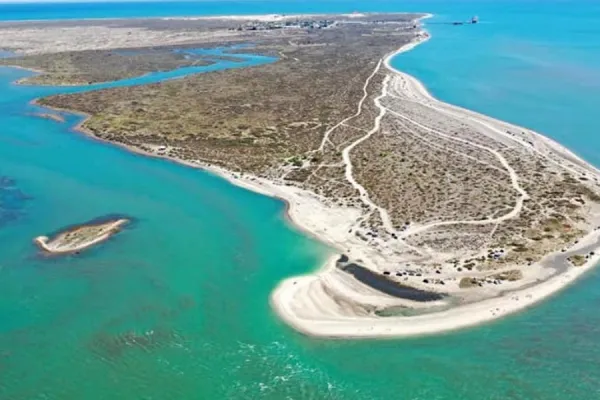 Vacaciones 2023/24: conocé el Caribe Argentino, una de las playas más lindas y escondidas del país