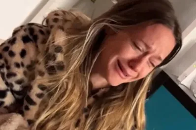 “No sé qué hice con mi vida”: una mujer se quebró por cumplir 35 años y el video es viral
