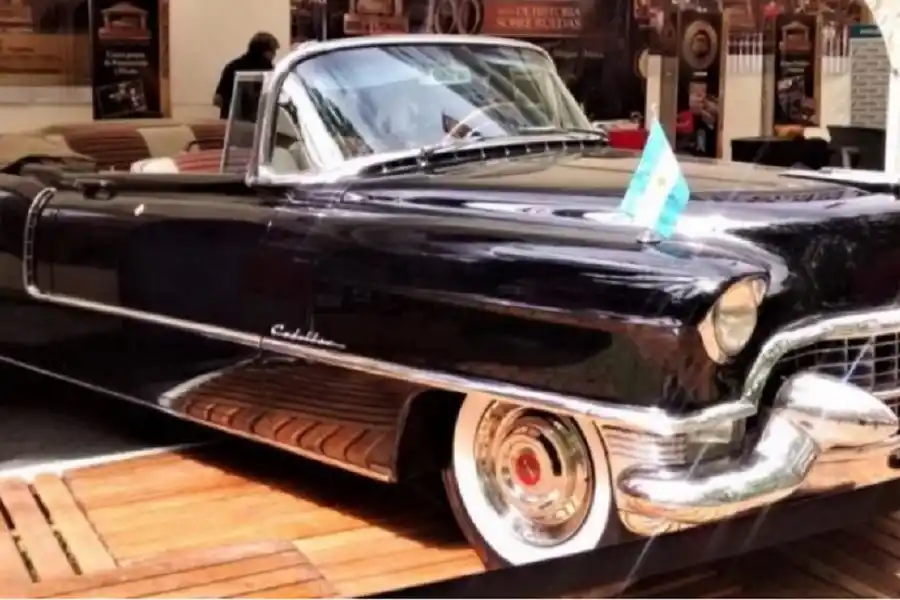 Cómo será la jura de Milei el 10 de diciembre: ¿utilizará el Cadillac descapotable que usó Perón?