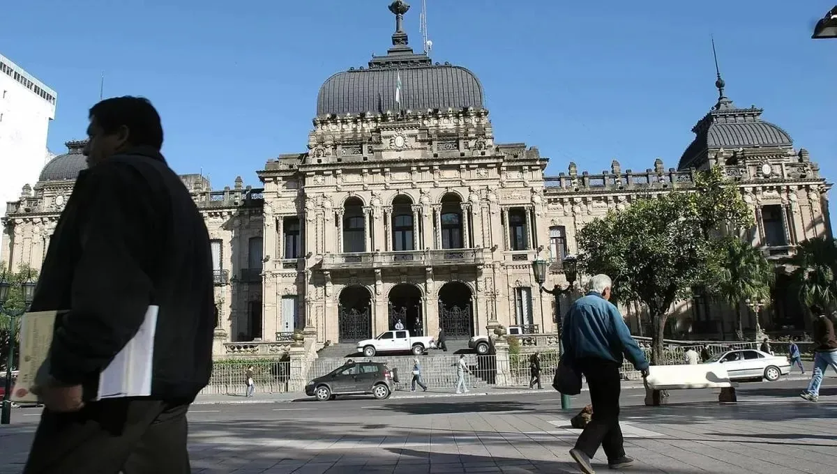 Tucumán registró la segunda caída más alta en el giro de fondos nacionales discrecionales
