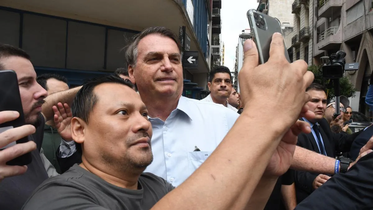Jair Bolsonaro en Argentina, tras visitar a Javier Milei. Foto Telam