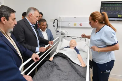 Osvaldo Jaldo inauguró un un centro de simulación clínica del gremio ATSA