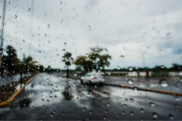 Medio país bajo alerta meteorológica por vientos y tormentas: ¿cuáles son las zonas más afectadas?