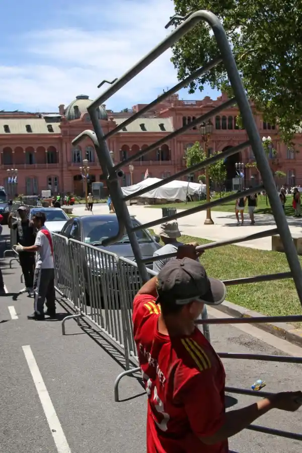 PREVENCIÓN. A las 17.30 jurarán los ministros en la Casa Rosada.