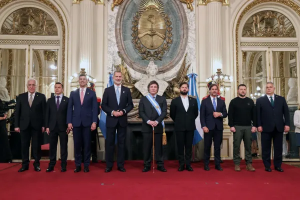 Milei presidente: el saludo con Macri, lo que opinó Larreta y el elogio de Zelensky