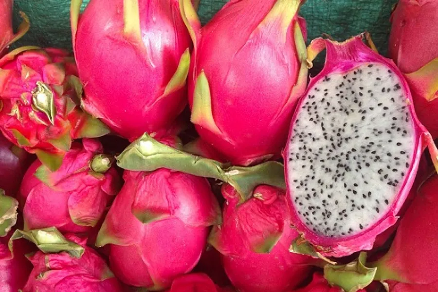 Cuál es la fruta tropical que favorece la producción de colágeno y elimina las “patas de gallo” de la cara.