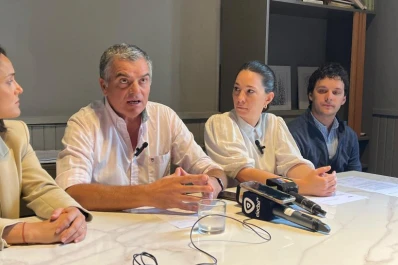 CREO propone reducir la cifra de legisladores, municipios y comunas