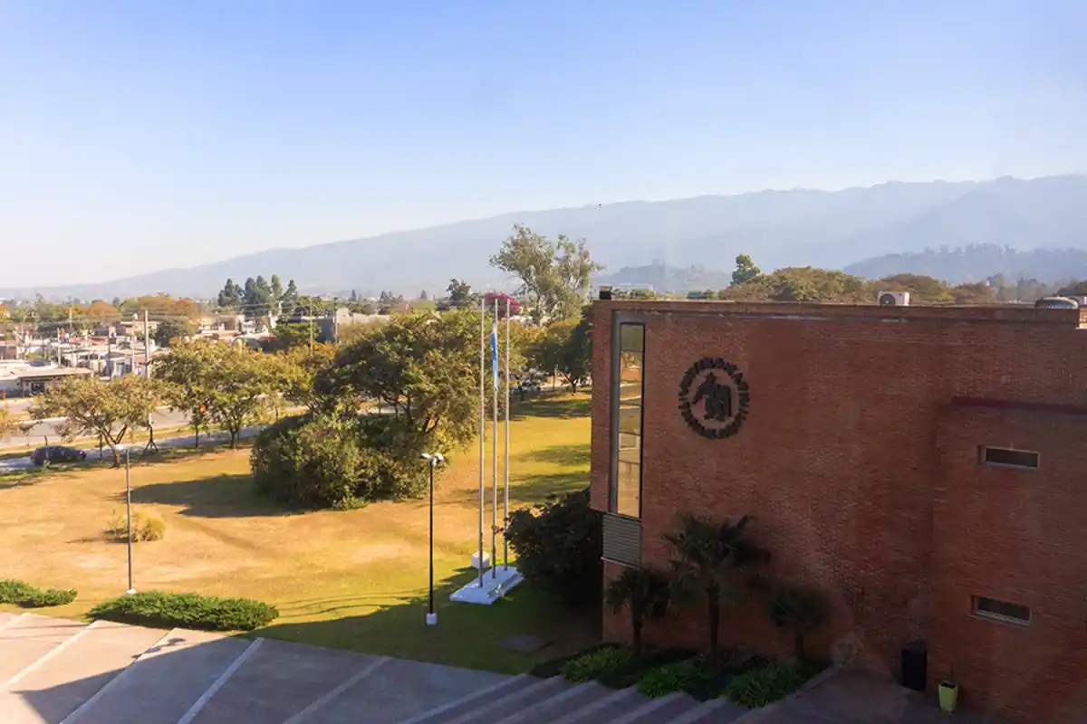 Ingeniería en Inteligencia Artificial: la Unsta lanza una nueva carrera