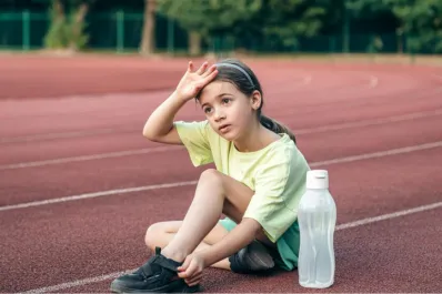 Cuál es la cantidad de agua justa que hay que beber durante una ola de calor