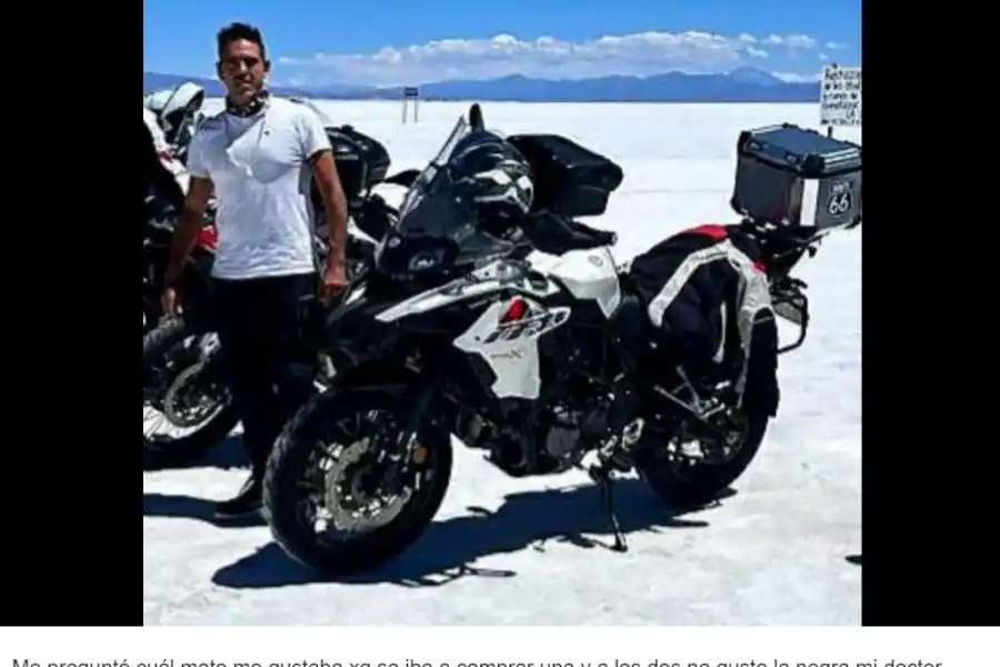 Amigos y pacientes despiden a Ángel Salas