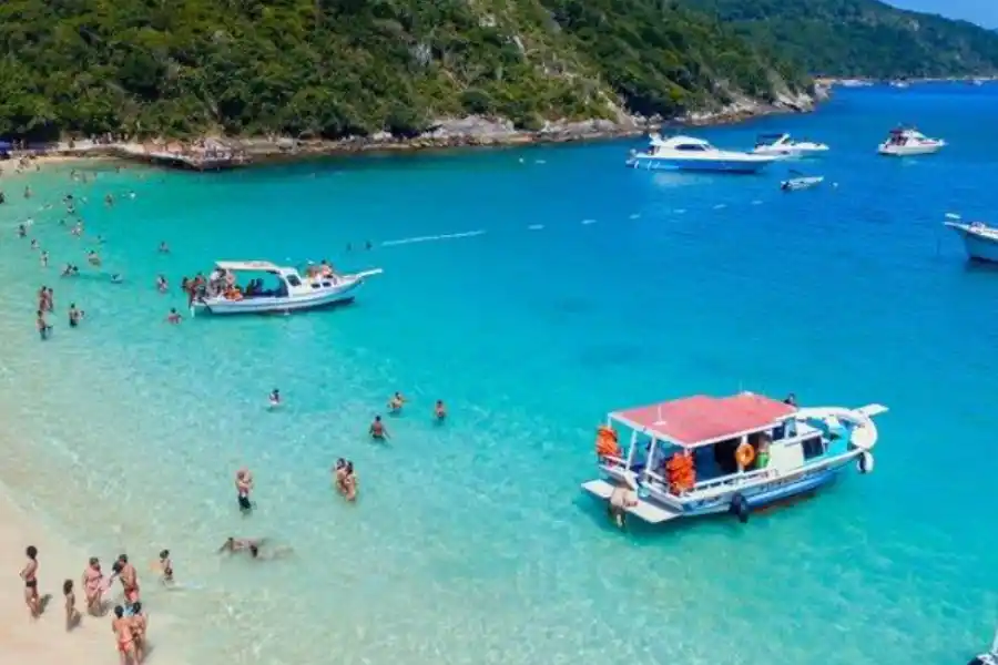 Vacaciones 2025: esta es la paradisíaca playa de Brasil que pocos argentinos conocen