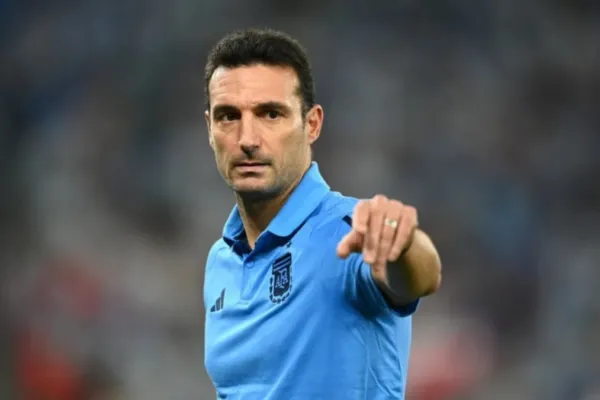 Video: El furioso reclamo de Scaloni en el entretiempo de la final del Mundial