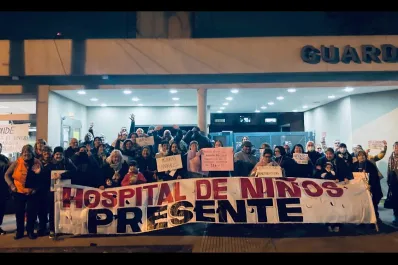 El decreto de Milei limita el derecho a huelga de docentes, transportistas y personal de la Salud