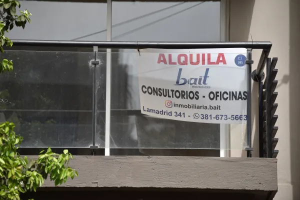 Una situación preocupante en Tucumán: ¿cuánto cuesta mudarse solo?