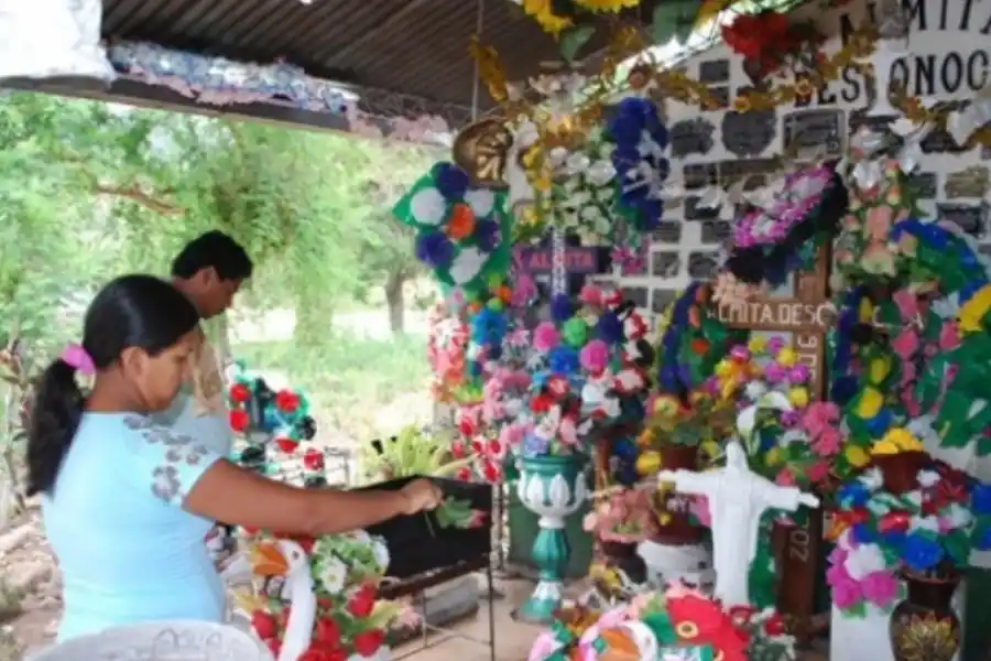 La impresionante historia de “Almita desconocida”: la santita de narcos y sicarios en la frontera norte