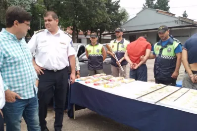 La Policía descubrió ocho kilos de cocaína ocultos en un auto