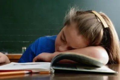 Historias que duelen: jóvenes atrapados por TikTok y la narcolepsia que los sorprende en pleno día