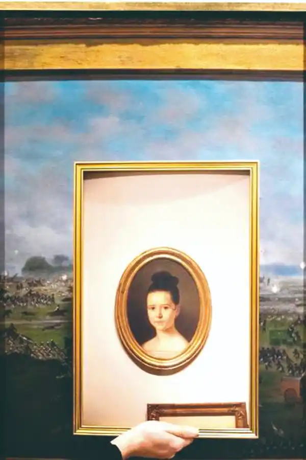 TAMARA GOLDENBERG. “Paseo I”, de la Serie Paseos, Premio Nacional 18/35 años.