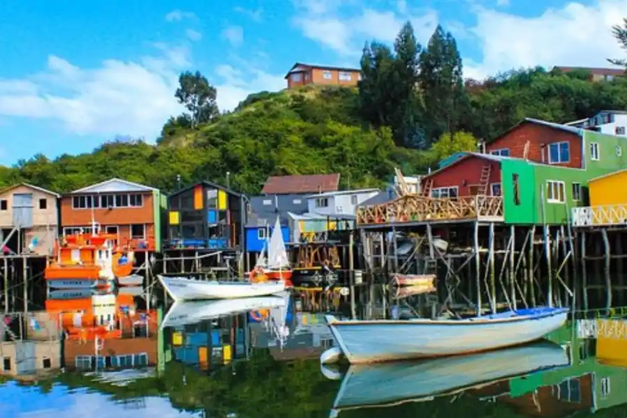 Vacaciones 2023/24: conocé Puerto Montt, el paraíso chileno que inspiró una famosa canción y está cerca de Argentina