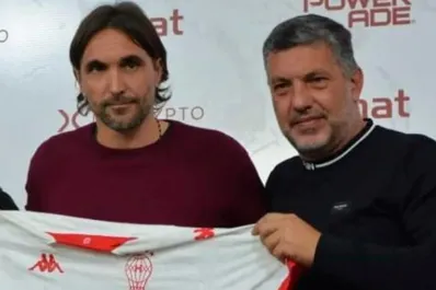 El presidente de Huracán disparó contra Diego Martínez: “Los llama Boca y se mean”